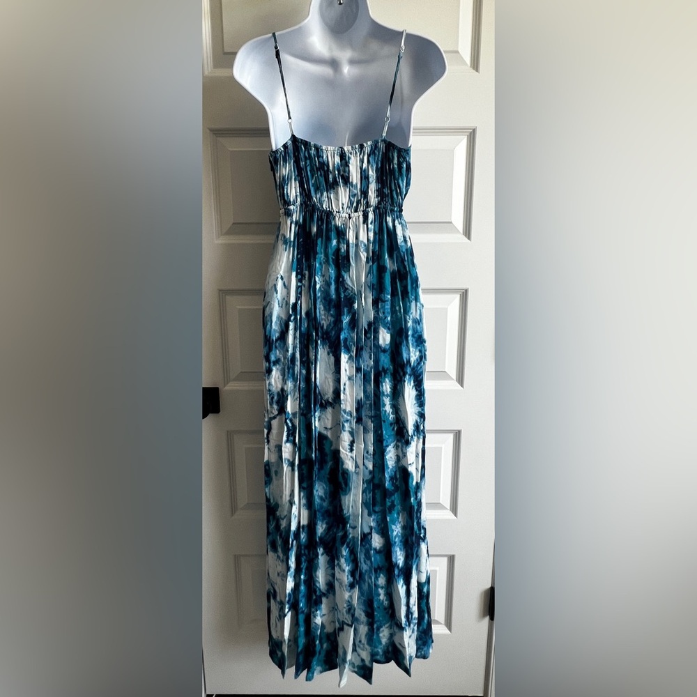 OM + NADIS Blue Maxi w/pockets💜 NWOT Could fit up to size Small - Picture 6 of 9